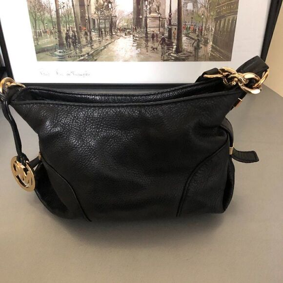 Michael Kors Black Shoulder Bag - Picture 8 of 16